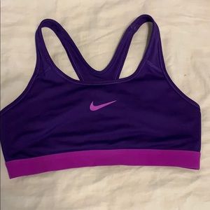 Sports bra